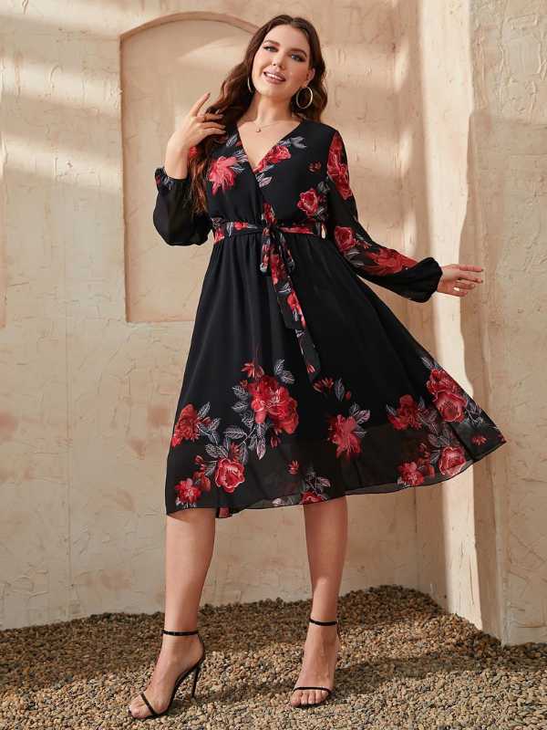 Vestido Feminino Transpassado Venise Plus Size