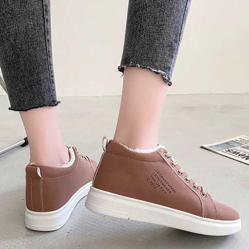 Botas de Neve Femininas em Couro PU com Forro de Pelúcia