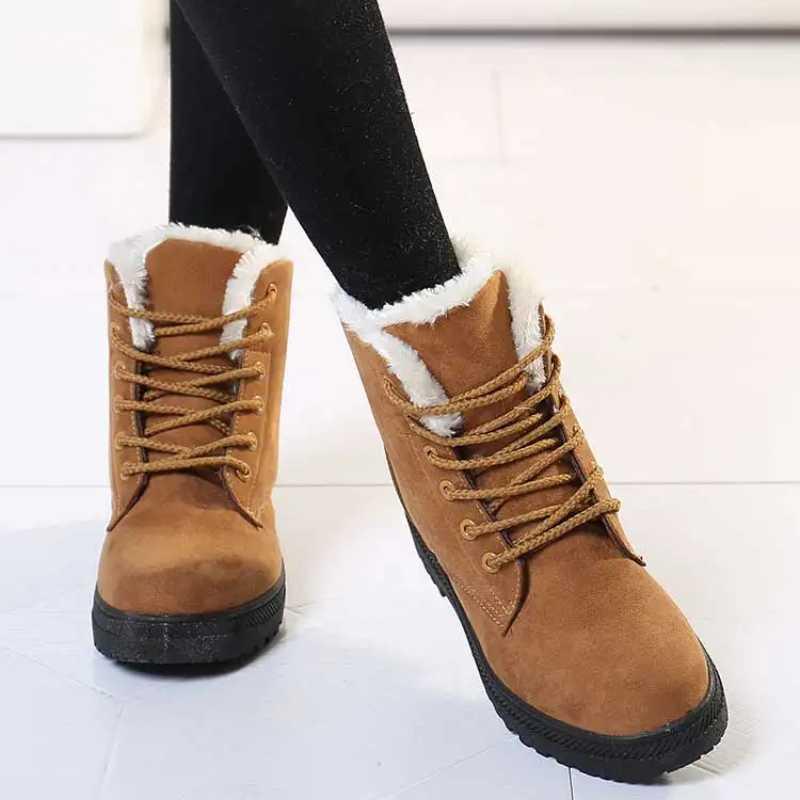 Botas de Inverno Femininas com Pelúcia e Estilo Elegante