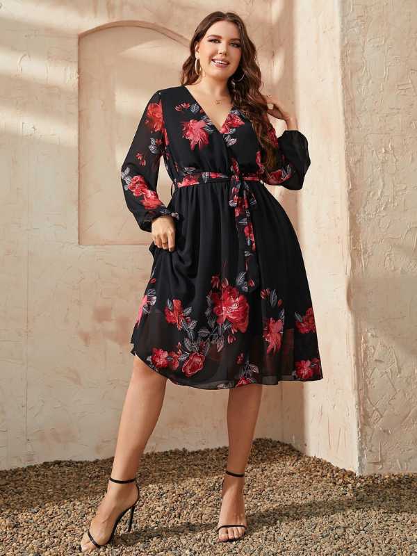Vestido Feminino Transpassado Venise Plus Size