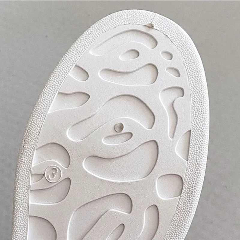 Botas de Neve Femininas em Couro PU com Forro de Pelúcia