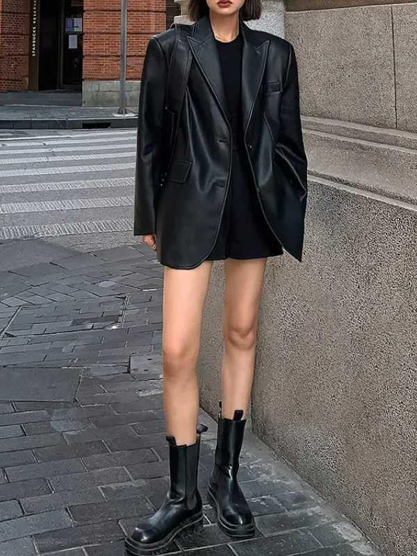 Jaqueta Feminina de Couro PU Preto - Estilo e Sofisticação