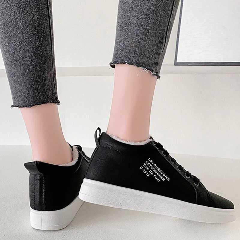 Botas de Neve Femininas em Couro PU com Forro de Pelúcia