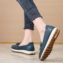 Mocassins Femininos Elegance: Conforto e Estilo em Couro Genuíno
