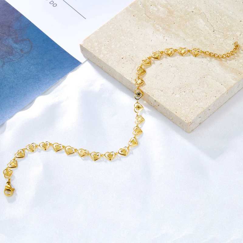 Pulseira Feminina Coração Dourado Clássica